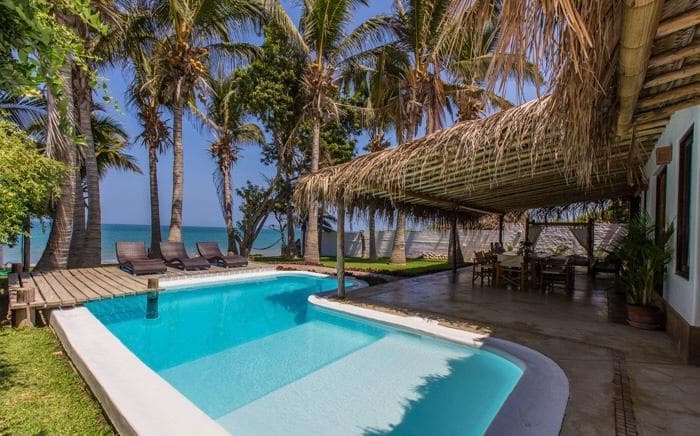 CASA en venta en PRIMERA FILA CON TITULO DE PROPIEDAD en Las Pocitas - 1