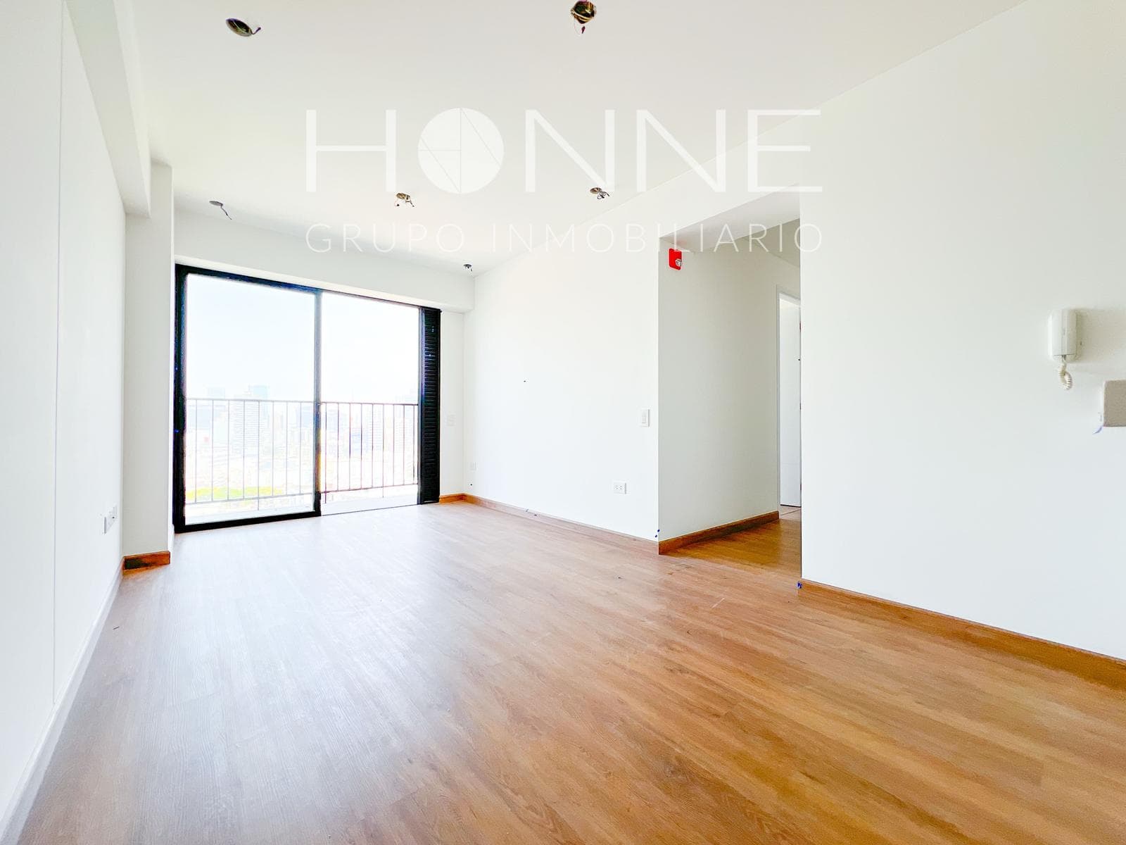 Venta de Departamentos en Av. Andrés Aramburú , Surquillo - 1