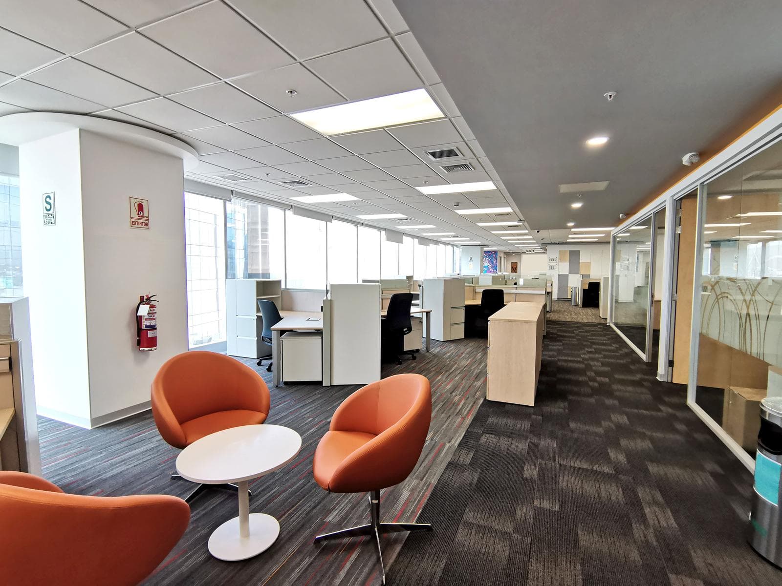 Oficina en alquiler - 400 m2 - Surco - 1
