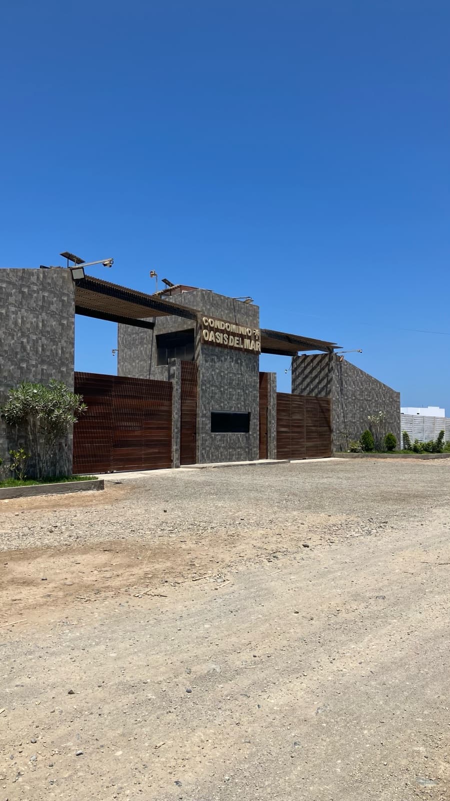 Venta de Terrenos en condominio en Cerro Azul - 1