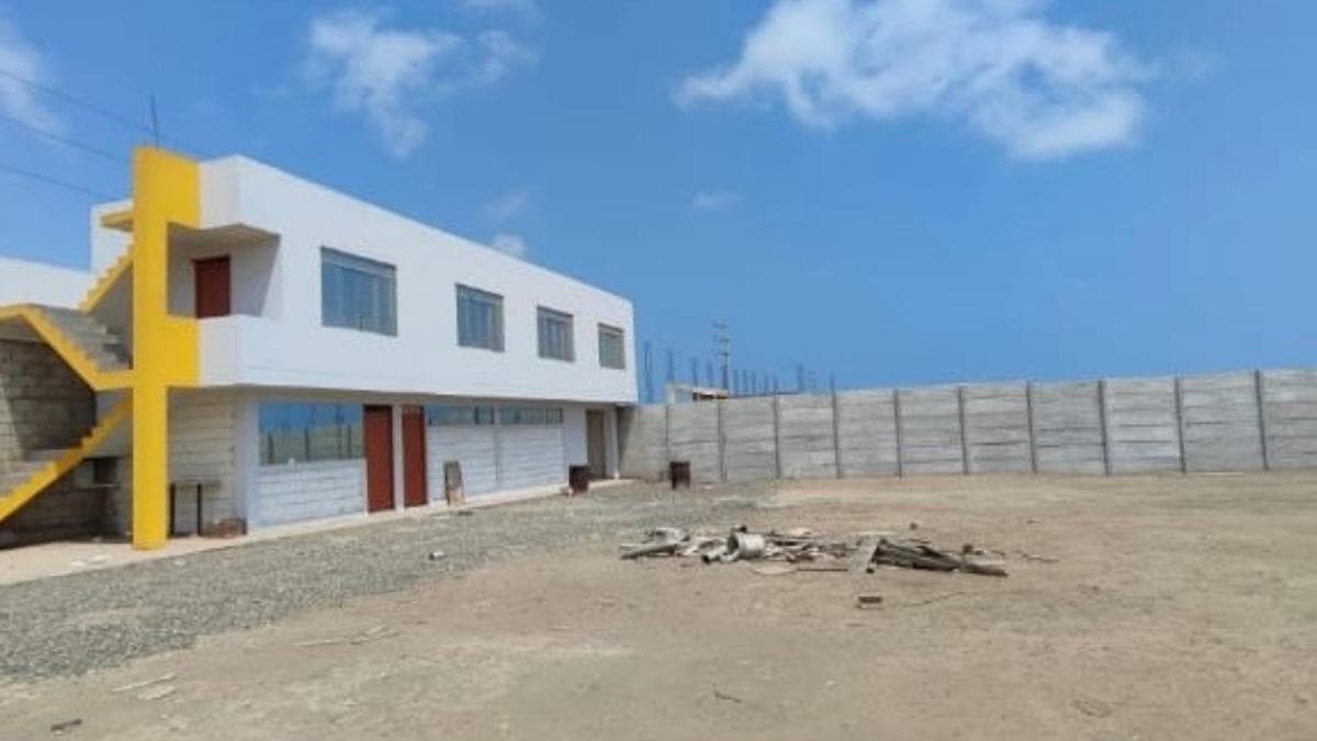 ALQUILO TERRENO INDUSTRIAL - 1