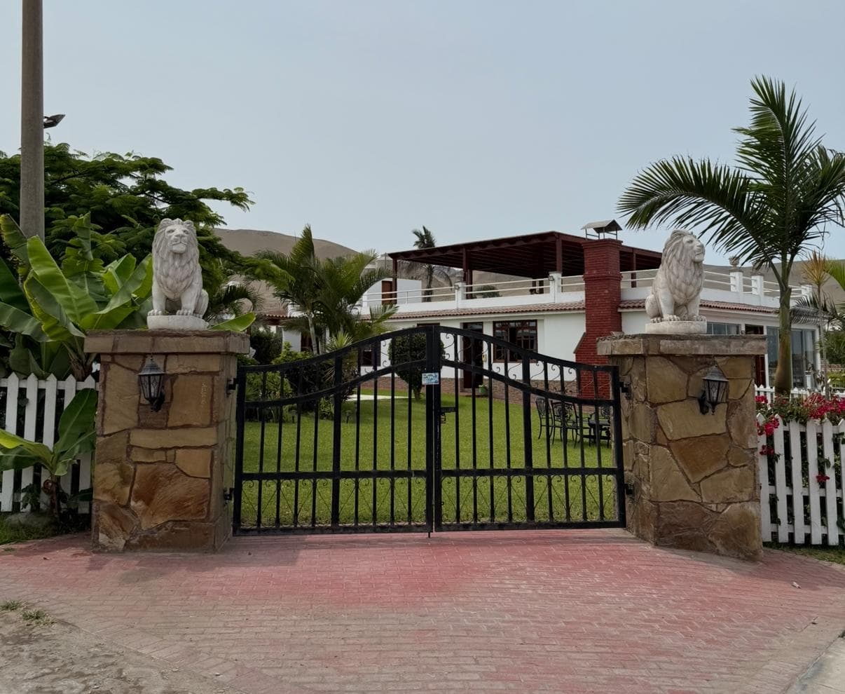 Exclusiva Casa De Playa en el Country Club Balneario De Santa Rosa - 1