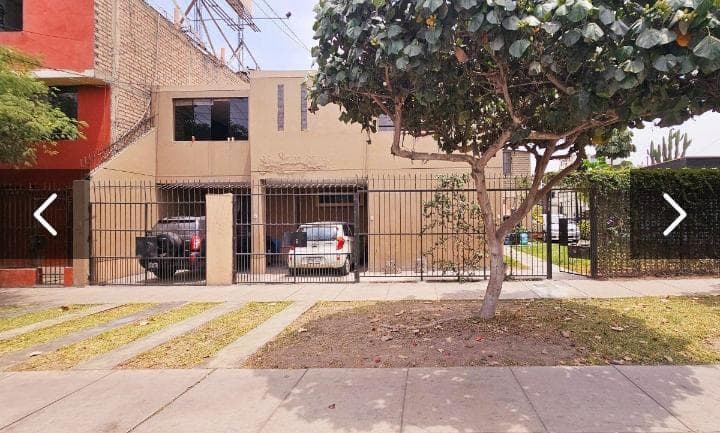 ALQUILO LOCAL COMERCIAL EN ANGAMOS- FRENTE AL HOPITAL NEOPLASICA - 1