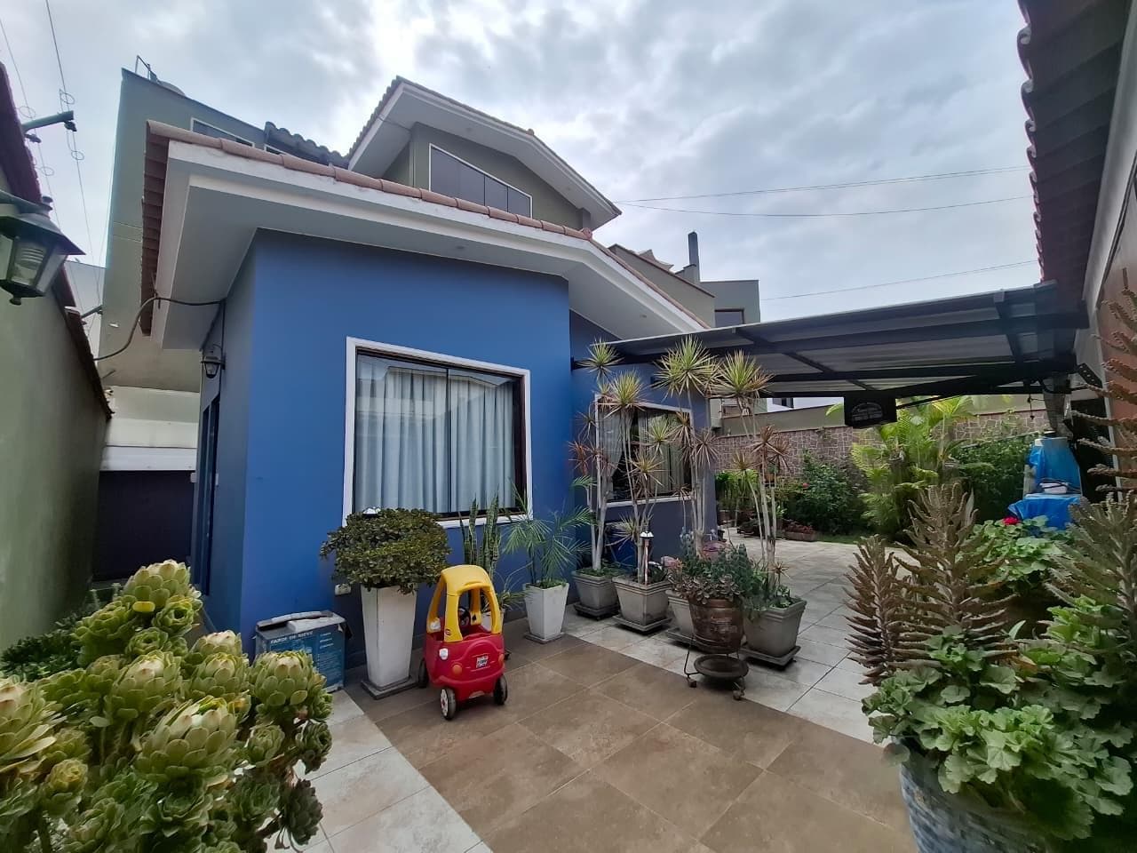 Venta De Hermosa Casa Ubicada Urb En La Molina - 1