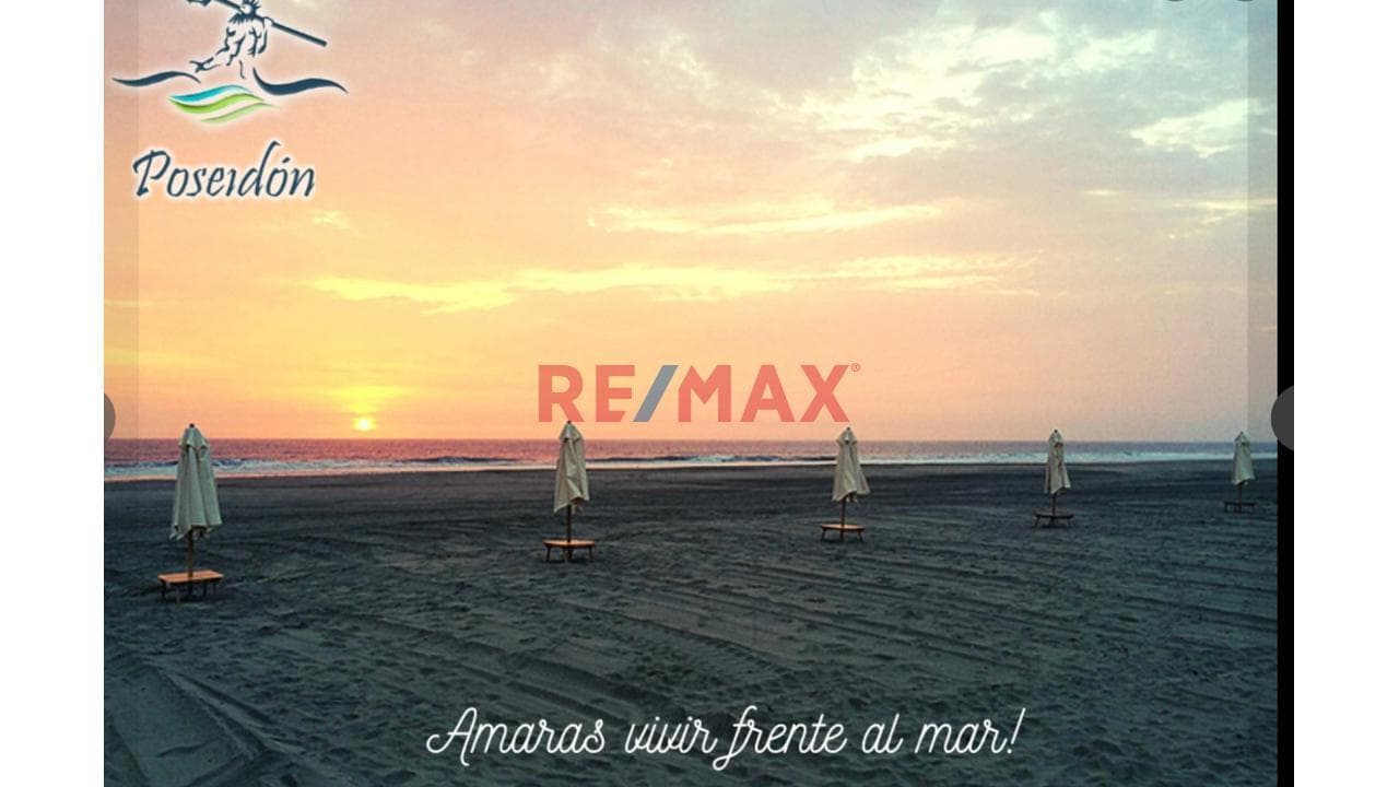 Terreno en Venta en el Condominio Residencial de Playa Poseidon - 1