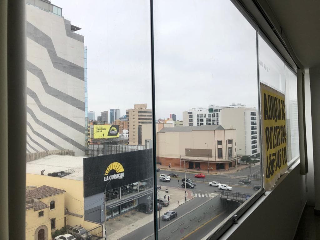 Vendo Linda Oficina en Avenida Jorge Basadre 1, San Isidro (Por Av. Arequipa y Javier Prado Oeste) - 1