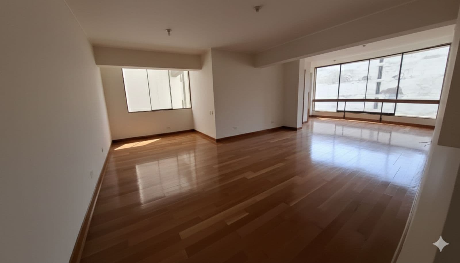 Departamento 3 dormitorios en Miraflores límite con San isidro en Venta - 1