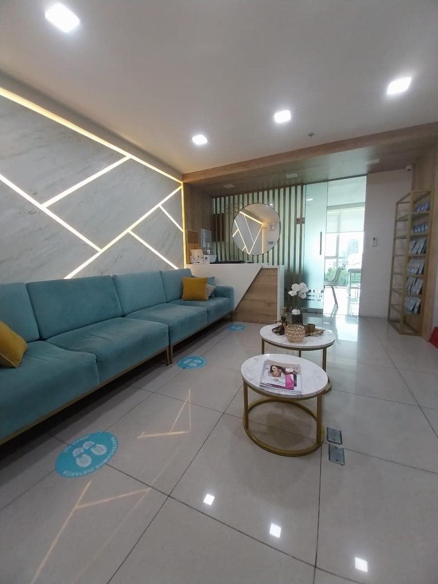 Consultorio amoblado en Galvez Barrenechea - 1