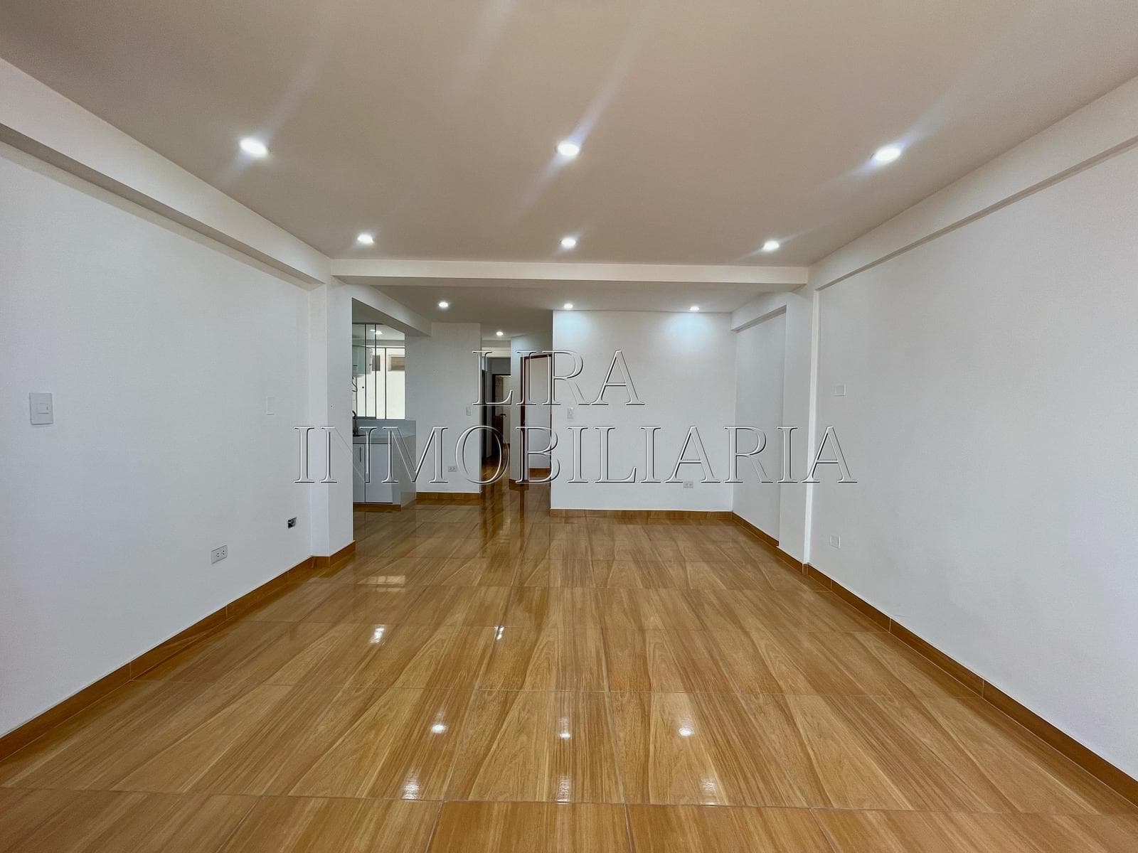 ALQUILO DEPARTAMENTO EN AV SANTA MARIA - CARABAYLLO - 1