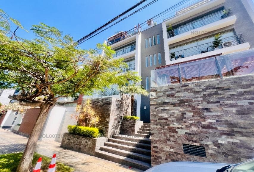 Vendo Lindo Departamento Duplex en Avenida Reynaldo Vivanco N 4, Urb. Chacarilla, Surco - 1