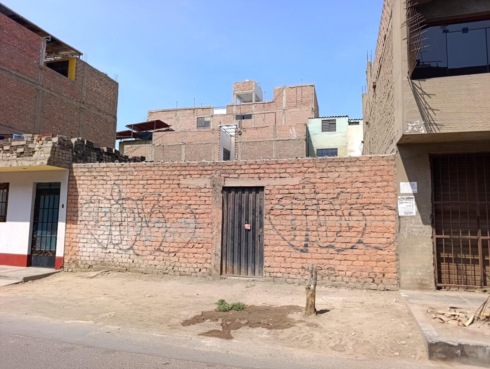 VENTA TERRENO CALLAO 160 m2 PARAMETROS PARA 5 PISOS - 1