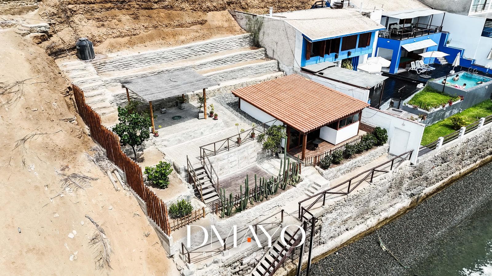Terreno Sobre el Mar: Construye tu Casa Soñada y un Airbnb de Alto Retorno - 1