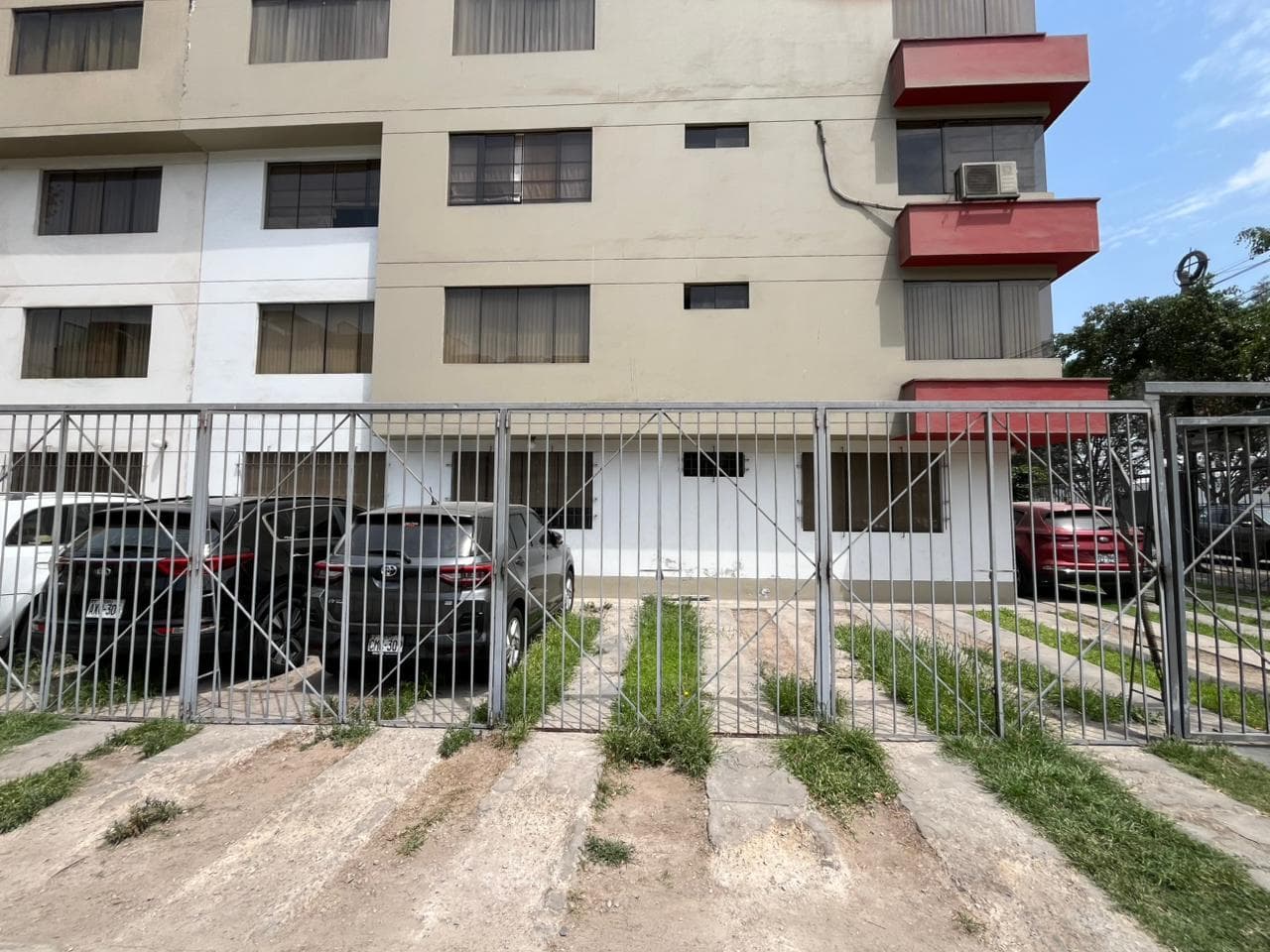 OPORTUNIDAD EN SURCO: AMPLIO DEPTO. 116 m² – CALLE ALONSO DE MOLINA - 1