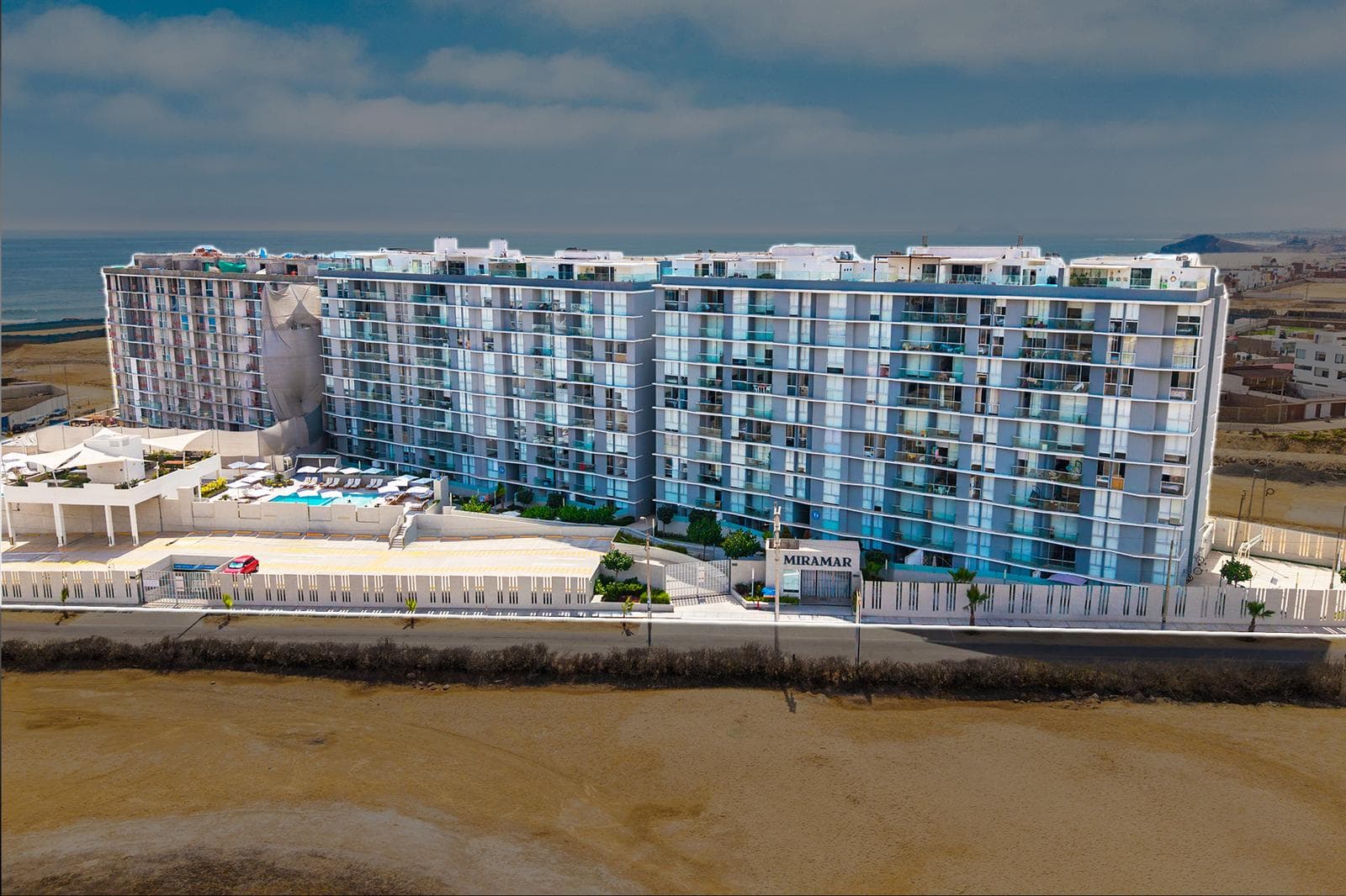 Departamento en venta en San Bartolo – 2 dormitorios frente al Golf y cerca a la playa - 1