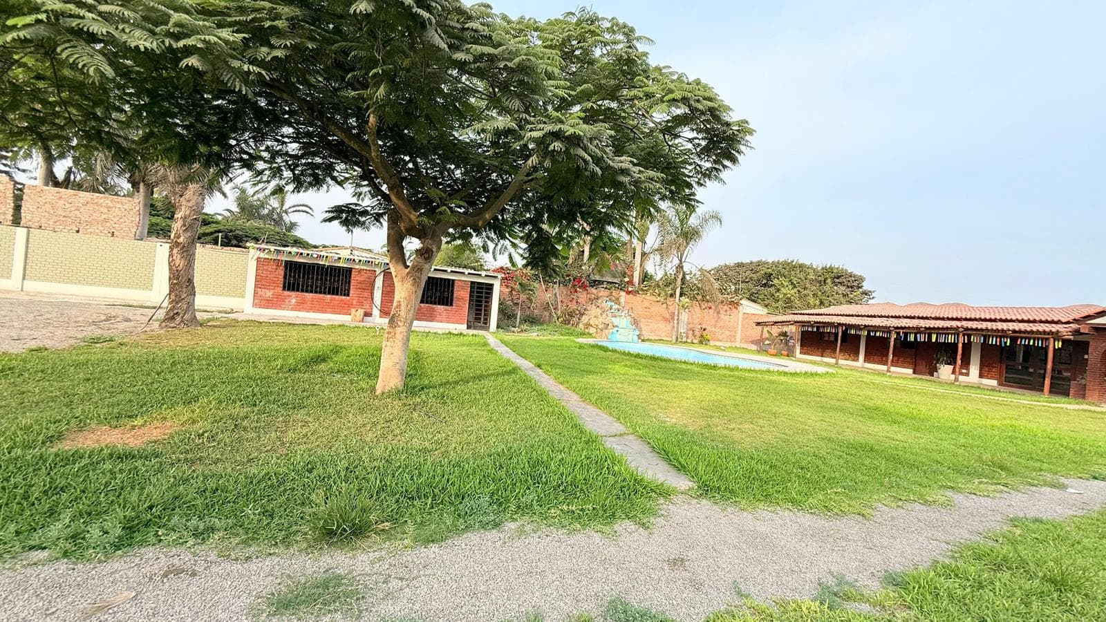 Loca Comercial en Alquiler Pachacamac - 1