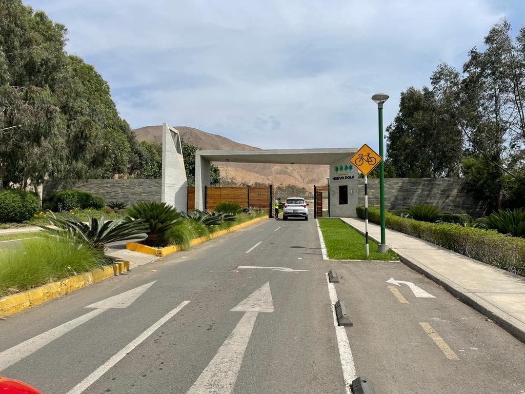 SE VENDE PRECIOSO TERRENO DE 160M2 EN CONDOMINIO - 1