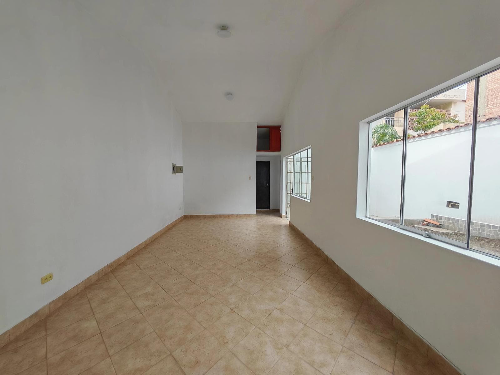 Casa en venta en Urb. Emadi, Ayacucho - 1