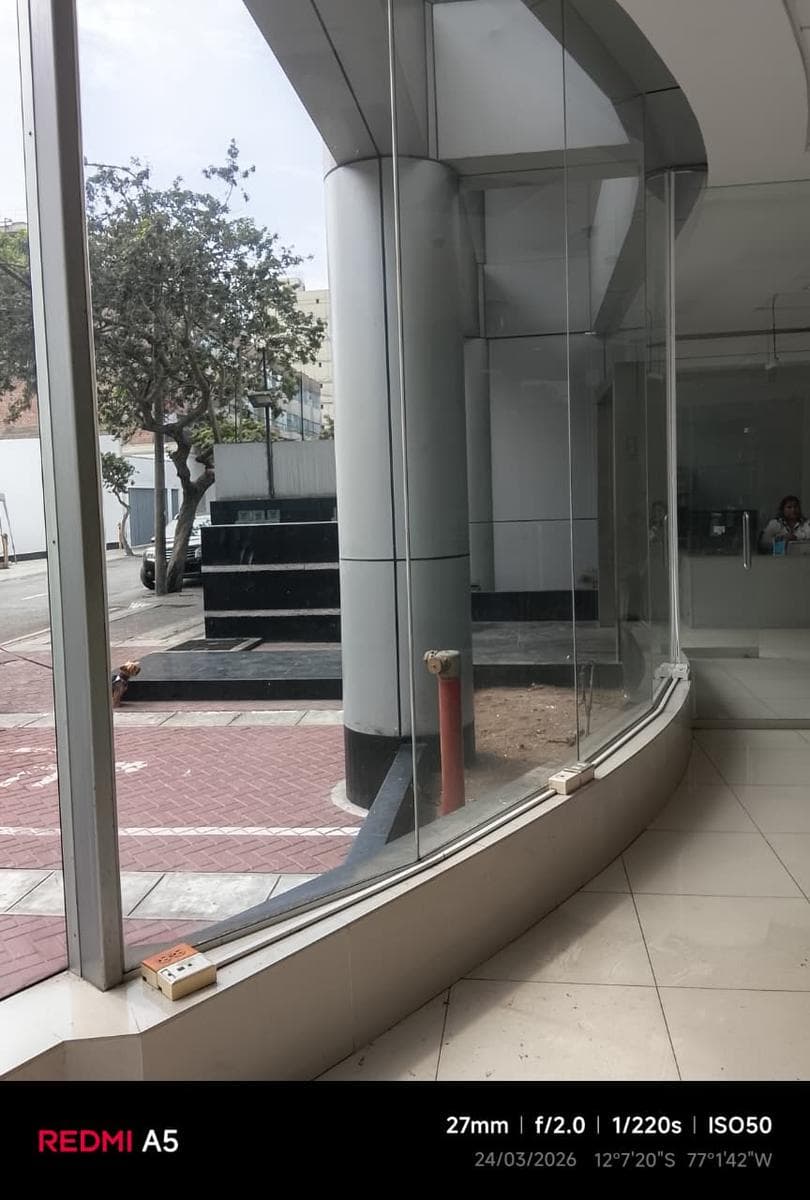 Venta Edificio en Miraflores - 1