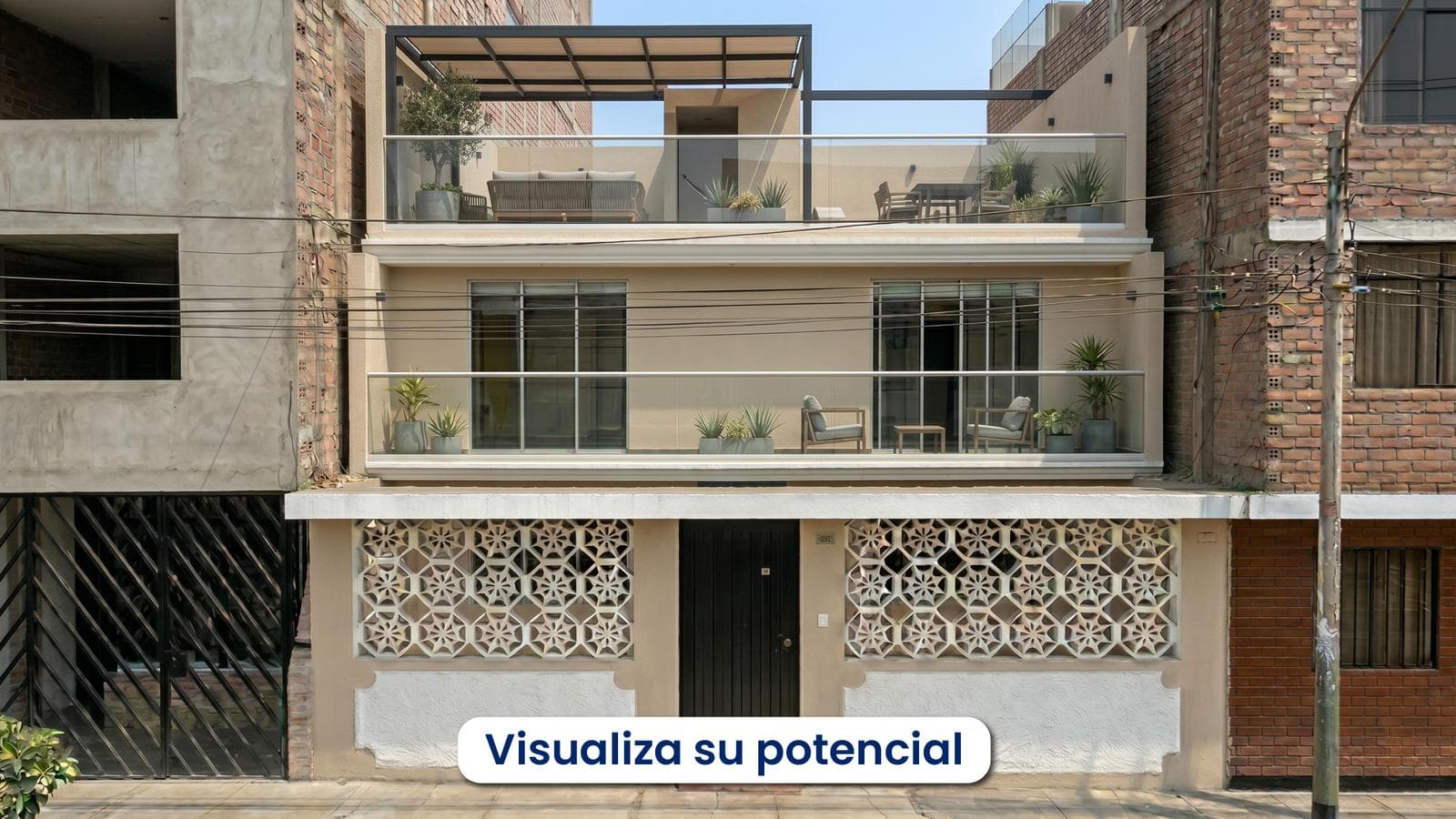 Casa en Venta en Urb. San Felipe Comas frente a parque - 1