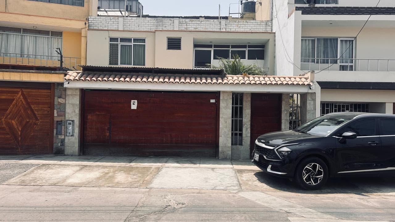 Casa En Venta En Pueblo Libre – Oportunidad Única - 1