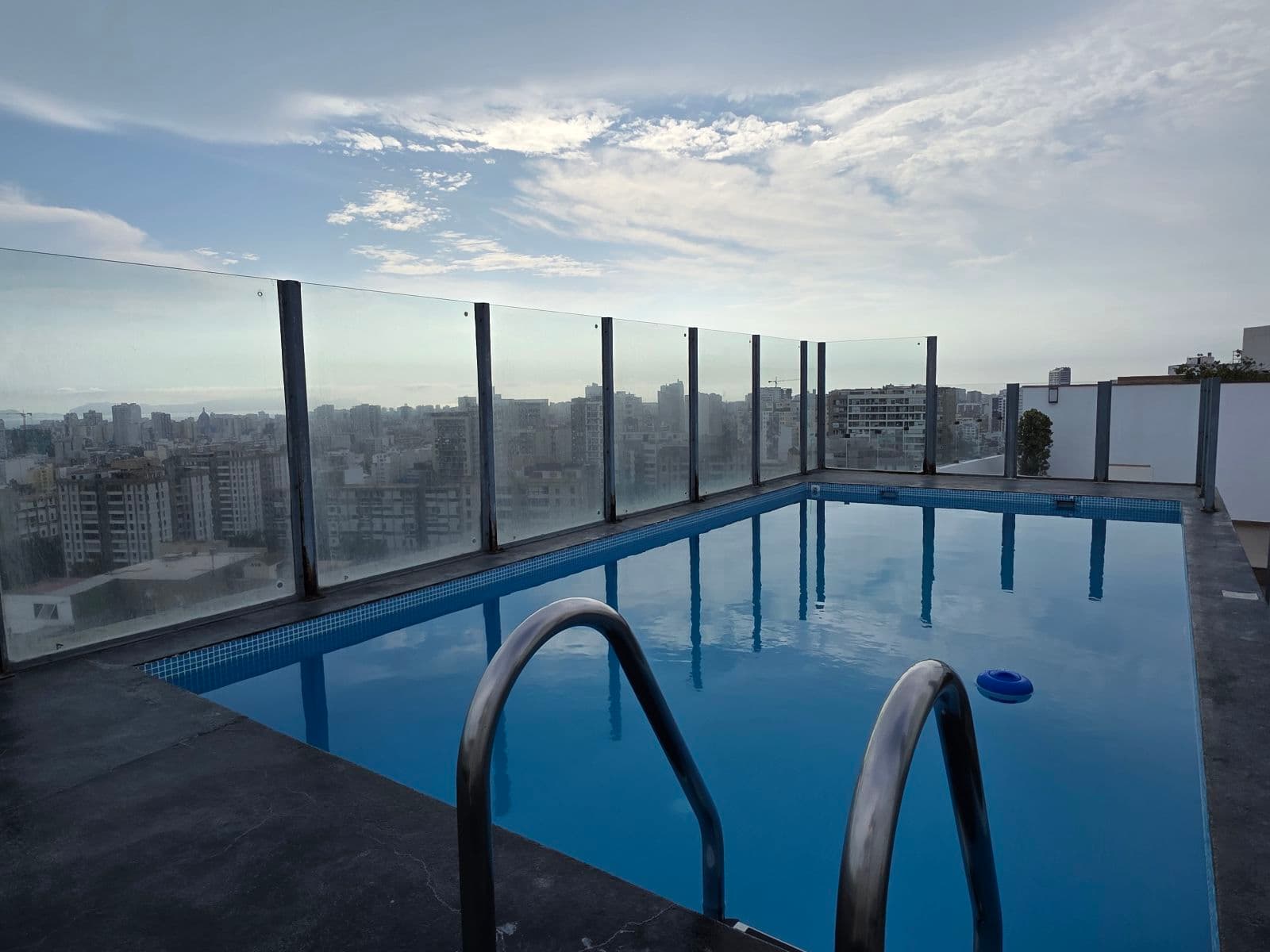 DEPARTAMENTO 3ER PISO | COCINA EQUIPADA | 2 DORM. + SALA DE ESTAR - 1