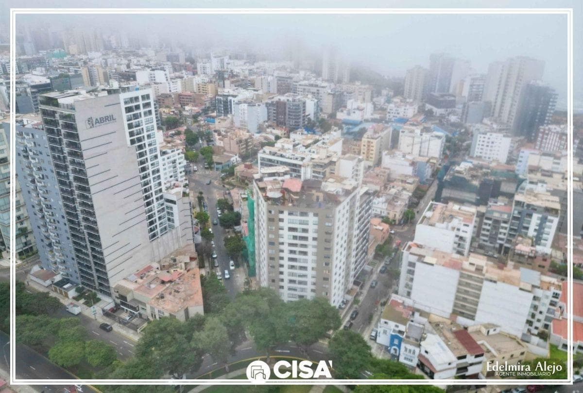 Miraflores: Departamento 67 m² | 2 Dormitorios + Cochera | Excelente Ubicación - 1