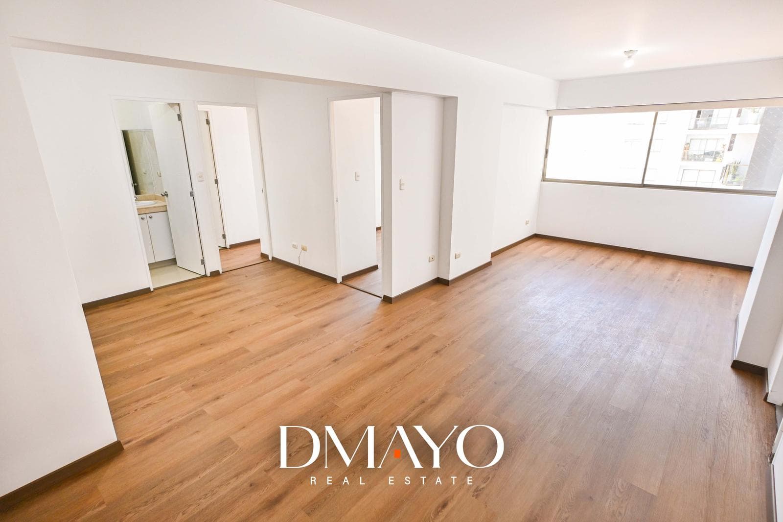 Venta Departamento Lince frente al parque castilla con hermosa vista trasera al sunset - 1