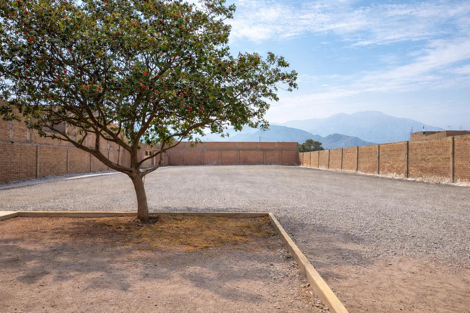 TERRENO EN VENTA HUACHIPA * LA OPCIÓN GANADORA PARA TU EMPRESA - 1