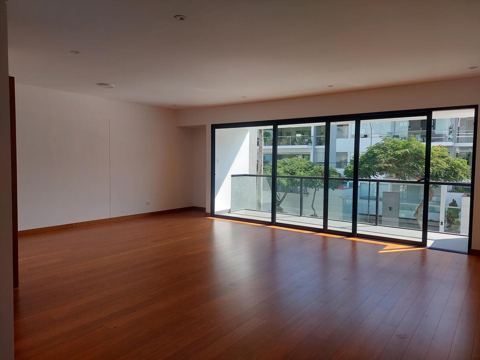 Venta Departamento en Chacarilla del estanque - San Borja - Listo para entrega - 1