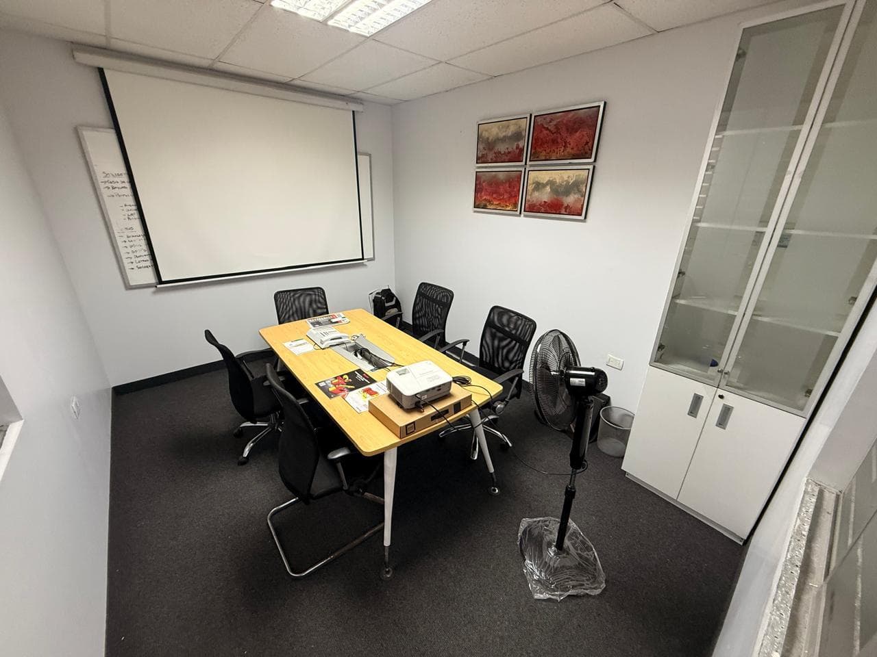 LOCAL PARA ALMACEN Y OFICINAS DE 245M2 EN CHORRILLOS - 1