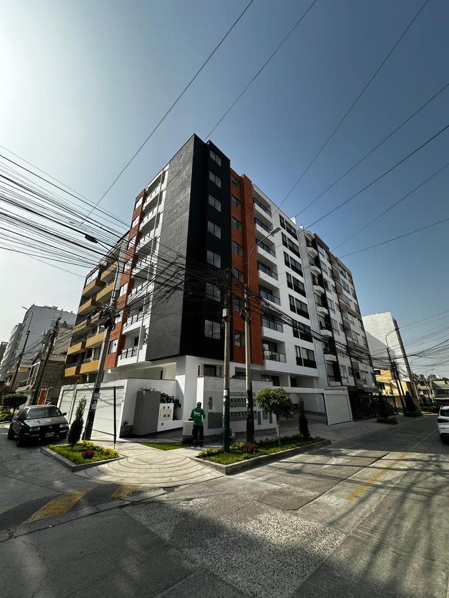 Departamento en Surquillo - 1