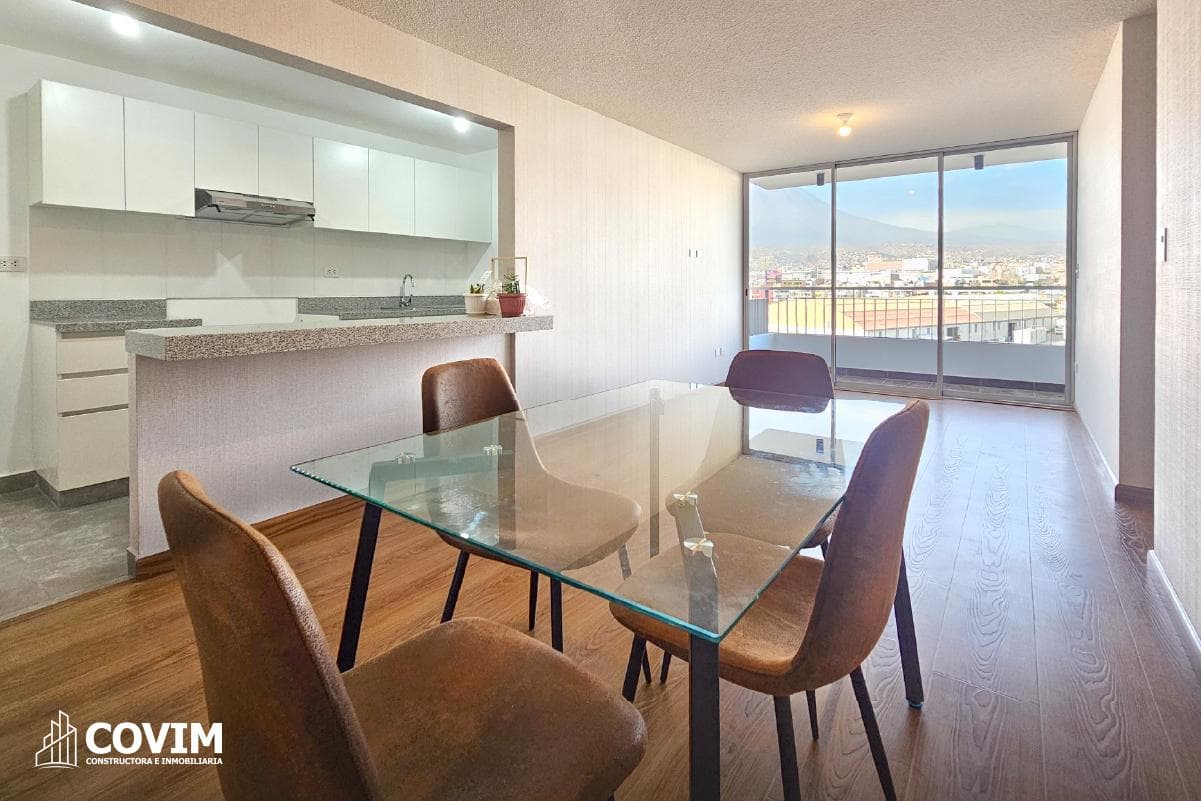Departamento en Alquiler en Estreno en José Luis Bustamante y Rivero - 1