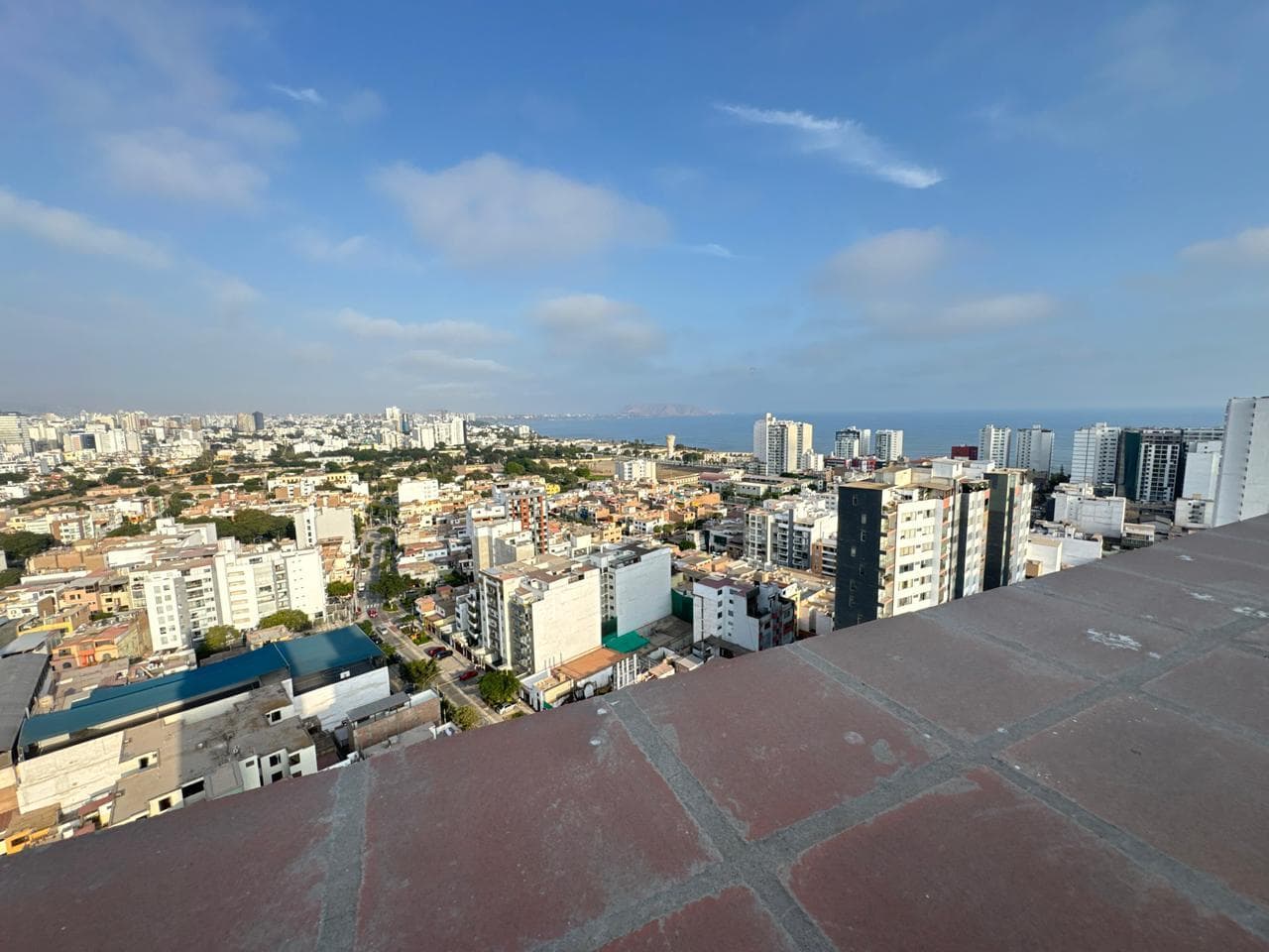 VENDO HERMOSO DÚPLEX- MAGDALENA DEL MAR - 1