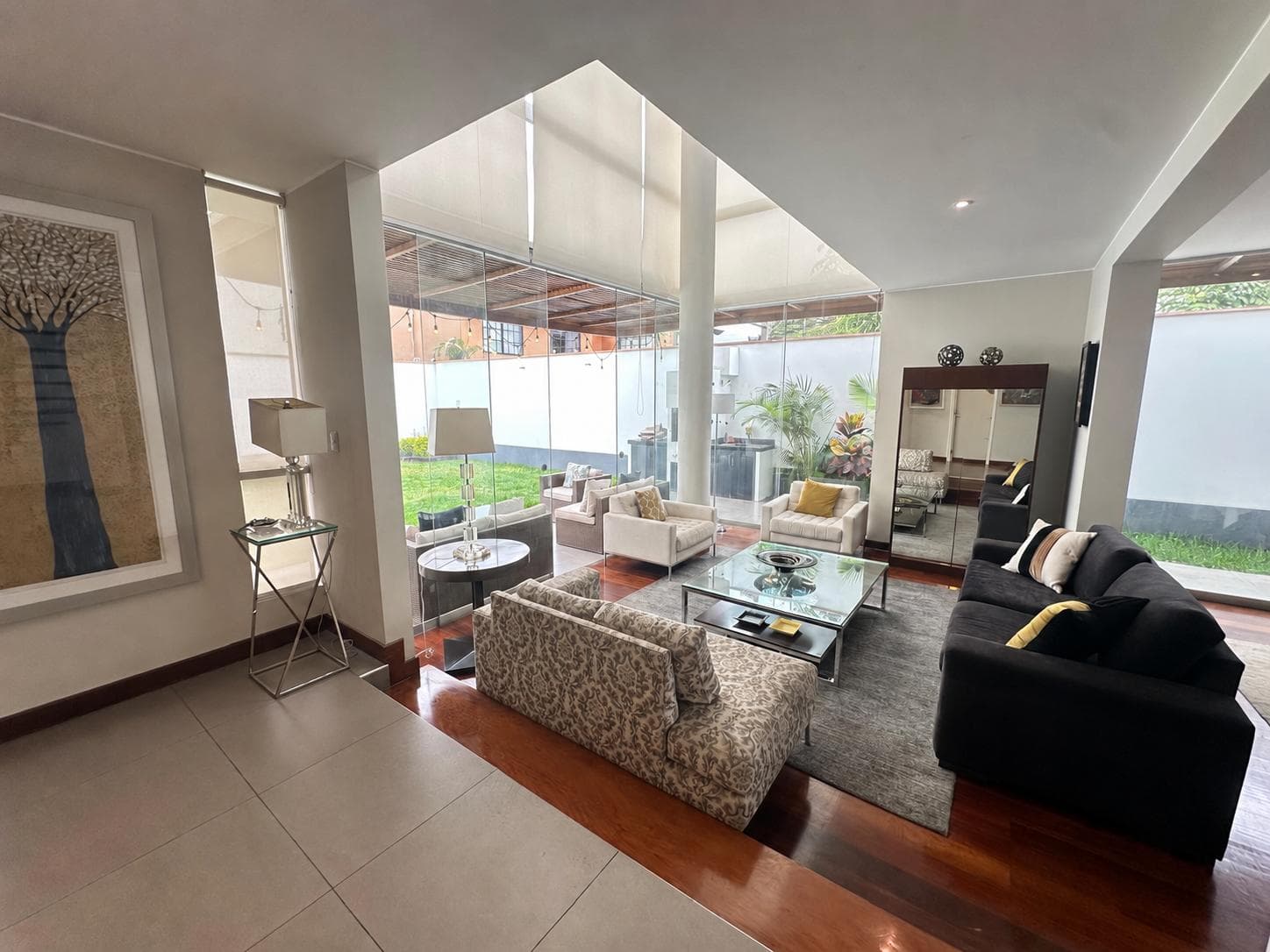 CASA VENTA CONDOMINIO LA MOLINA, JARDÍN, TERRAZA, 3 DORMITORIOS, 3 COCHERAS - 1