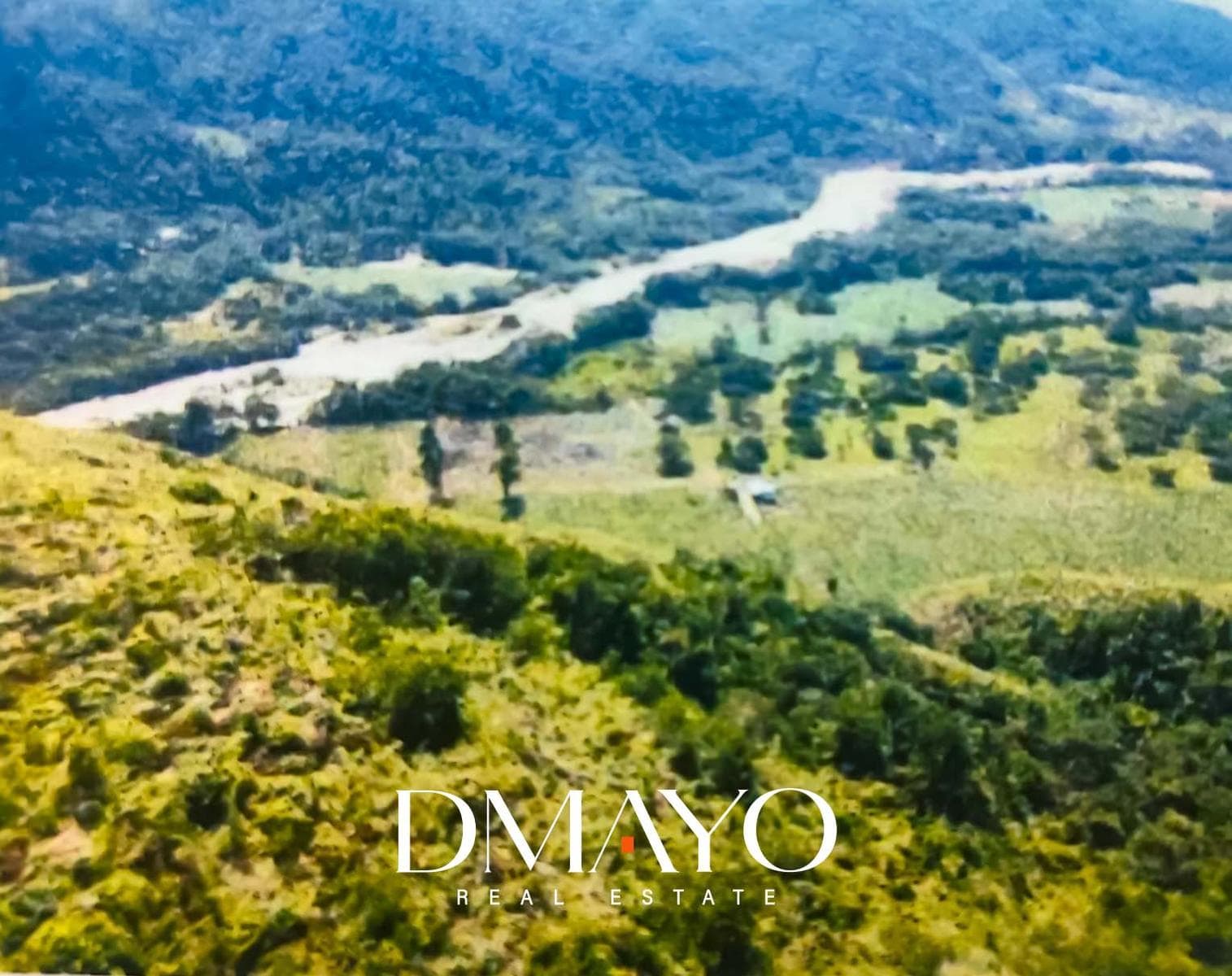 VENTA DE TERRENO EN OXAPAMPA - 22 HAS. CON ALTO POTENCIAL TURISTICO. - 1