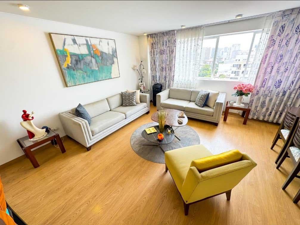 Alquiler Dúplex en San Isidro, 2 Cocheras, 03 Dormitorios-Piscina y Gimnasio - 1
