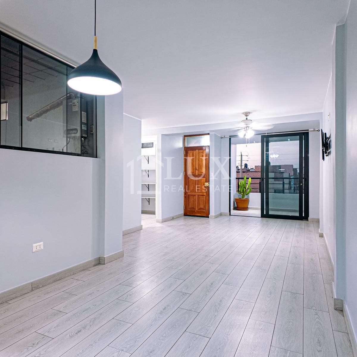 Jr. Agua Santa Piso 3 - 1