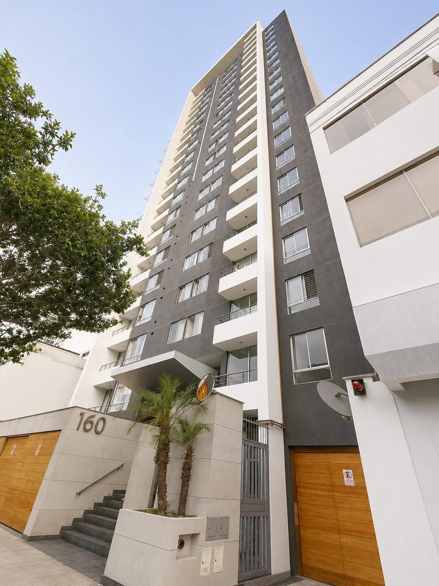 Departamento de 42 m² en Alquiler | 1 Dormitorio | Santa Beatriz - 1