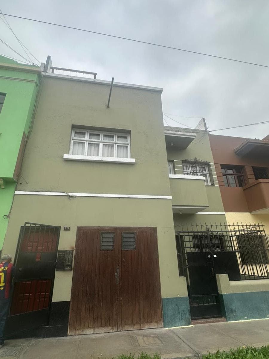 Casa En Segundo Piso Independiente Con Aires – Callao - 1