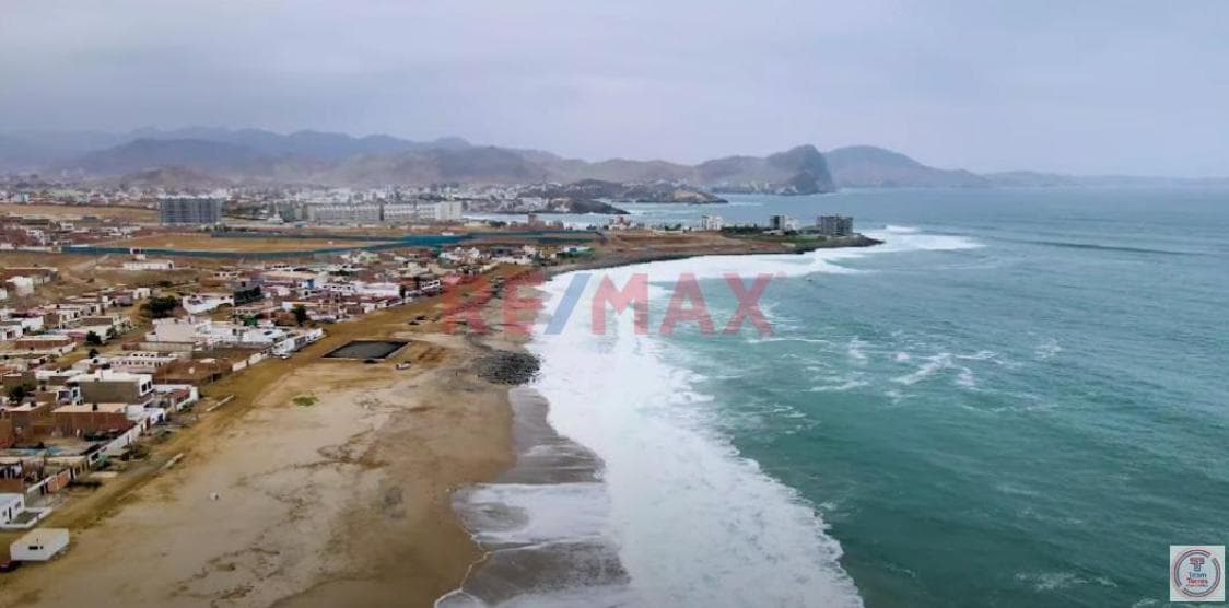 Se Vende Terreno En Punta Negra - 1