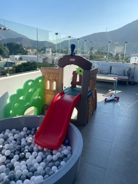 Vendo Lindo Dpto Duplex Calle Los Tulipanes, Piso 3, Urb El Remanso, La Molina - 1